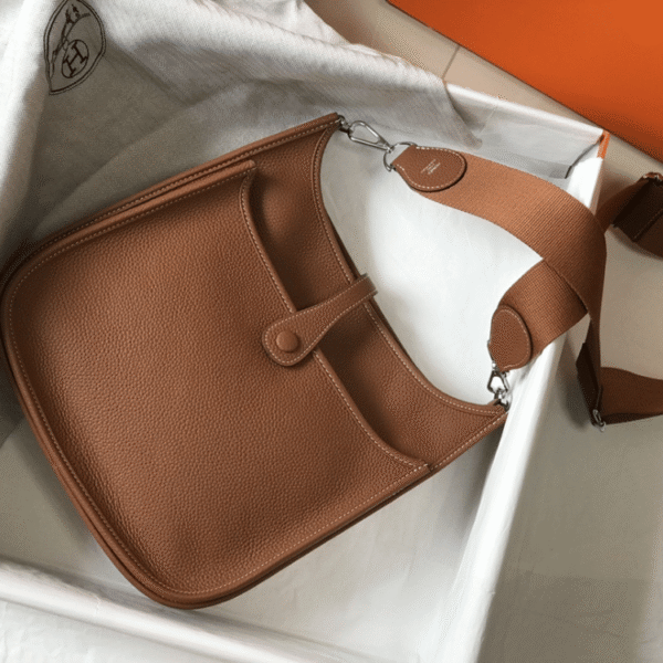 Hermès Evelyne Bag III 29 PM Brown 11 Inches