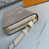 Louis Vuitton Zippy Wallet Bicolor Taupe/Beige 7.7 Inches M14229