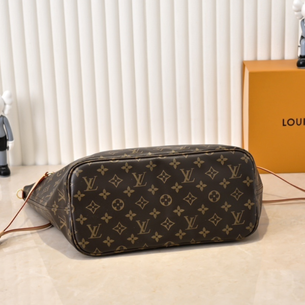 Louis Vuitton Neverfull Bandoulière Inside Out MM Red 12.2 Inches M12779