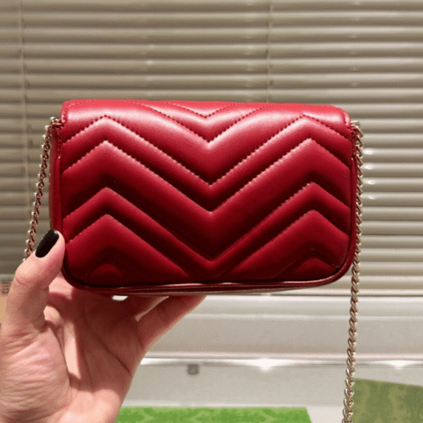 Gucci Gg Marmont Mini Bag Rosso Ancora Red 6.5 Inches 476433 Dtdhv 6207