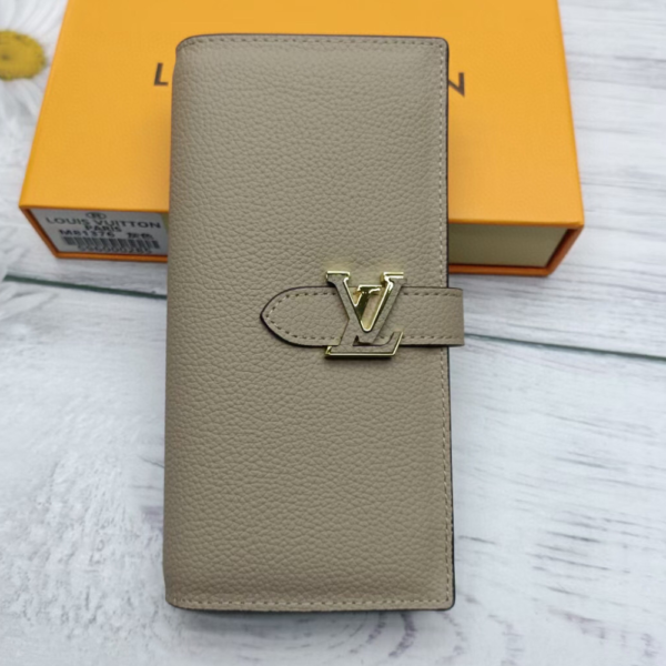 Louis Vuitton Vertical Wallet Galet Beige 7.5 Inches M81499