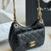 6-129 Chanel 22 Hobo/Shoulder Bag With Flap Pocket Black 7.5 Inches