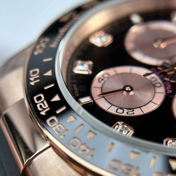 Rolex Daytona 40 mm Sundust Dial 126515LN