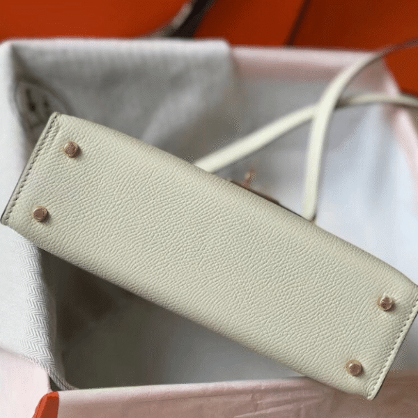 Hermès Kelly Mini II Bag Off-White/White 7.5 Inches