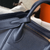 6-159 Hermès Lindy 26 Bag Navy Blue 10.2 Inches
