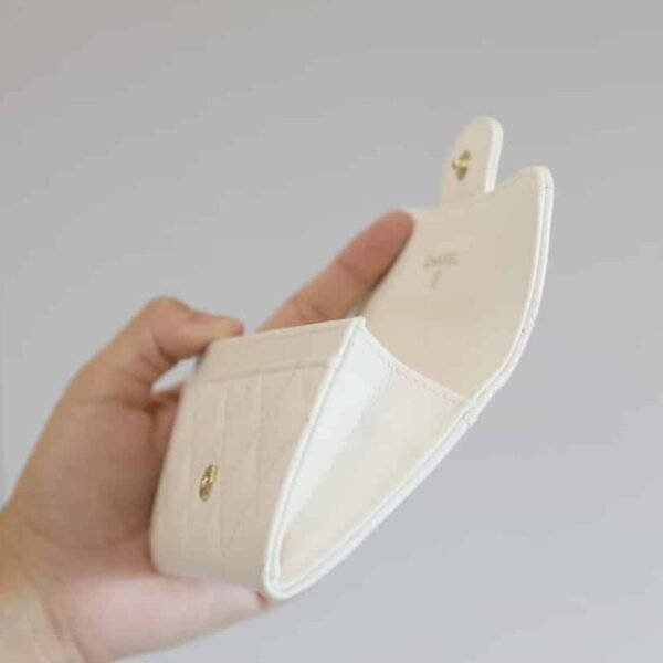 Chanel Classic Card Holder Wallet White 4.2 Inches AP0214 B10583 10601