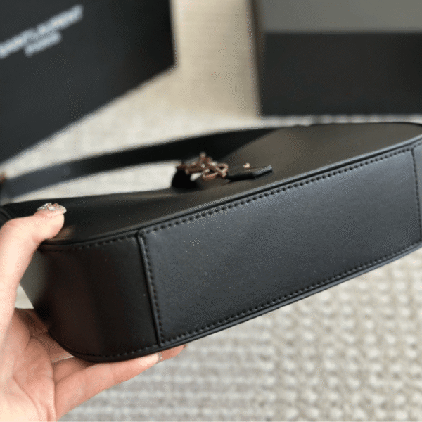 Saint Laurent Le 5 À 7 Hobo Bag Black 9.4 Inches