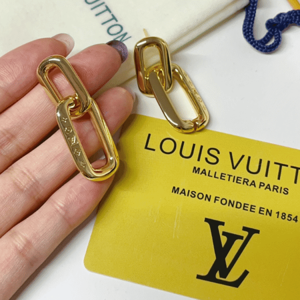 6-268.png Louis Vuitton Lv Chain Link Drop Earrings Gold-Tone