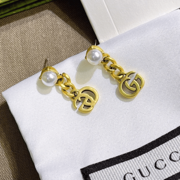 Gucci Pearl And Interlocking G Drop Earrings Gold-Tone