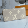 6-363 Louis Vuitton Zippy Wallet Bicolor Taupe/Beige 7.7 Inches M14229