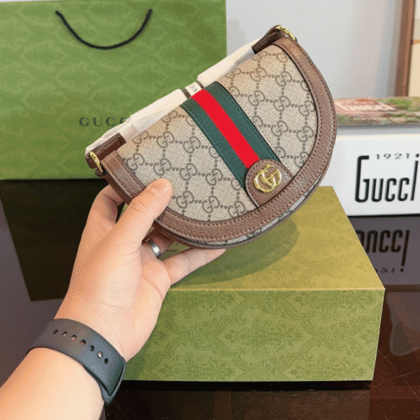 Gucci Ophidia Mini Shoulder Bag Beige Brown 6.7 Inches ‎838476 Fae0P 9746
