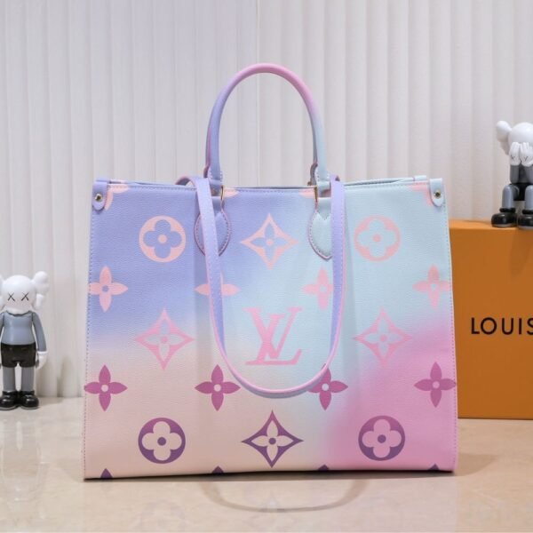 Louis Vuitton Onthego GM Sunrise Pastel 16.1 Inches M46076