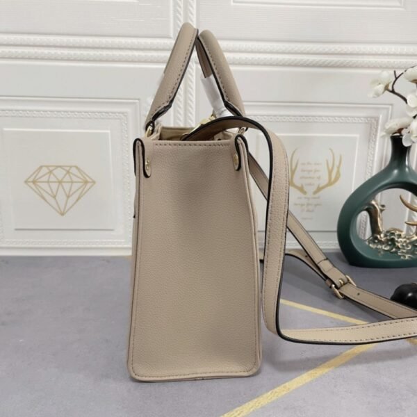 Louis Vuitton Onthego PM Beige 9.8 Inches M45659