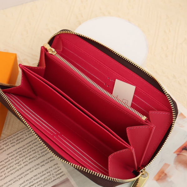 Louis Vuitton Zippy Wallet Vivienne Damier Azur Brown 7.7 Inches N40507