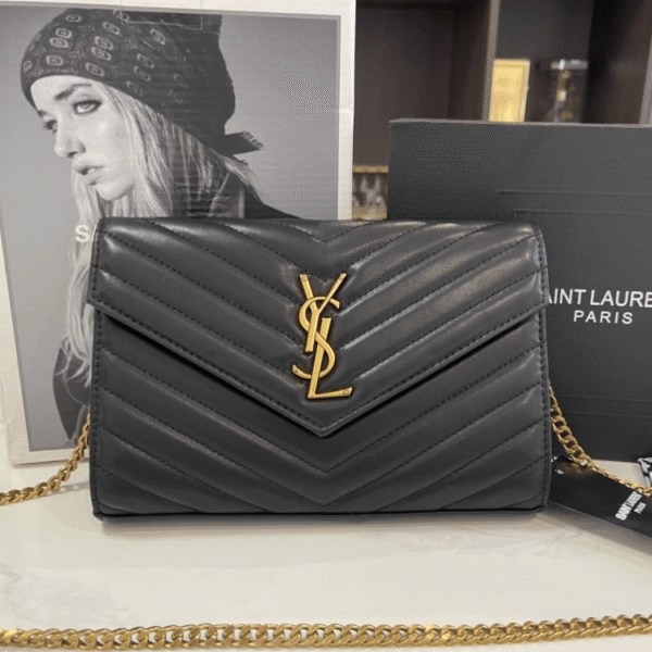 Saint Laurent Envelope Woc Black Bag 8.7 Inches 742920AAA441000