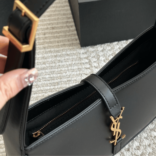 Saint Laurent Le 5 À 7 Hobo Bag Black 9.4 Inches