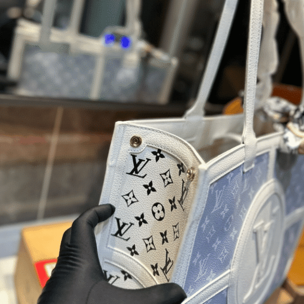 Louis Vuitton Onthego Tote Bag Light Blue / White 15.7 Inches