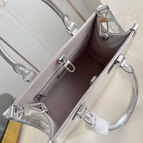 [Premium Quality] – Louis Vuitton Onthego PM Silver 9.8 Inches M26373