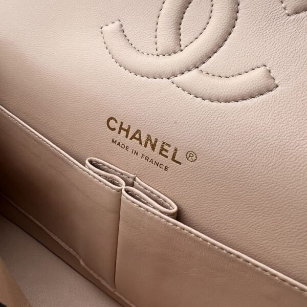[Premium Quality] – Chanel Classic Grain Gold Hardware Handbag Beige 9.8 Inches A01112