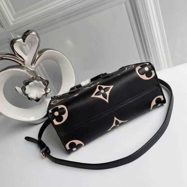 Louis Vuitton Onthego PM Black 9.8 Inches M45659