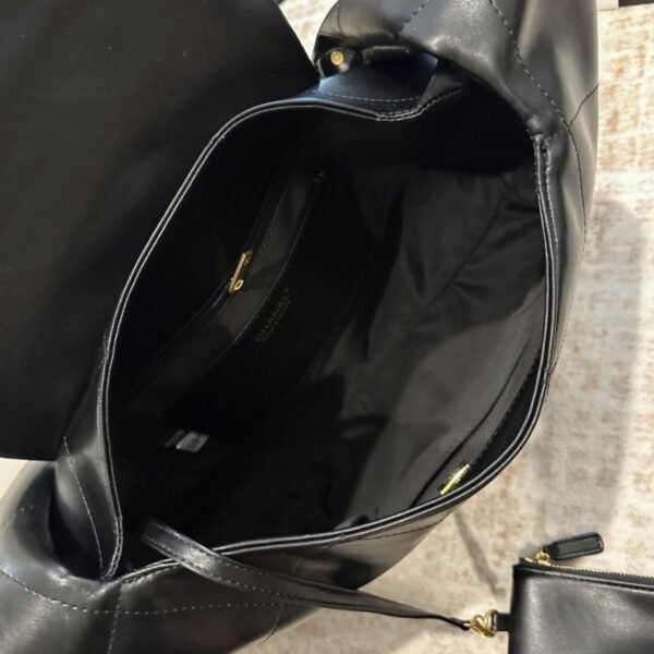 Chanel Maxi Hobo Bag Black Leather 16.9 Inches AS5839 B22140 94305