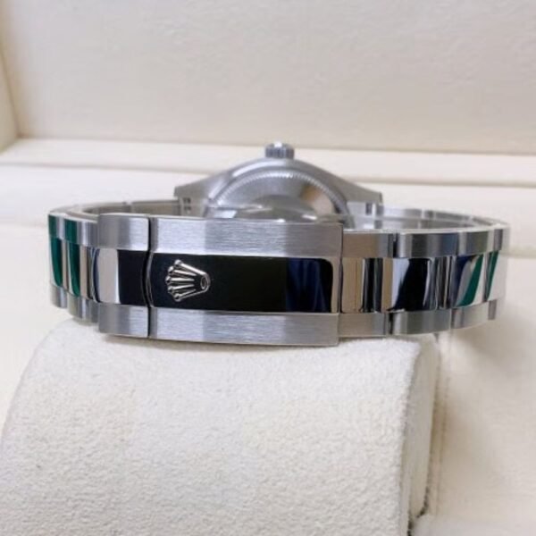 Rolex Datejust 31mm Silver Dial 278240