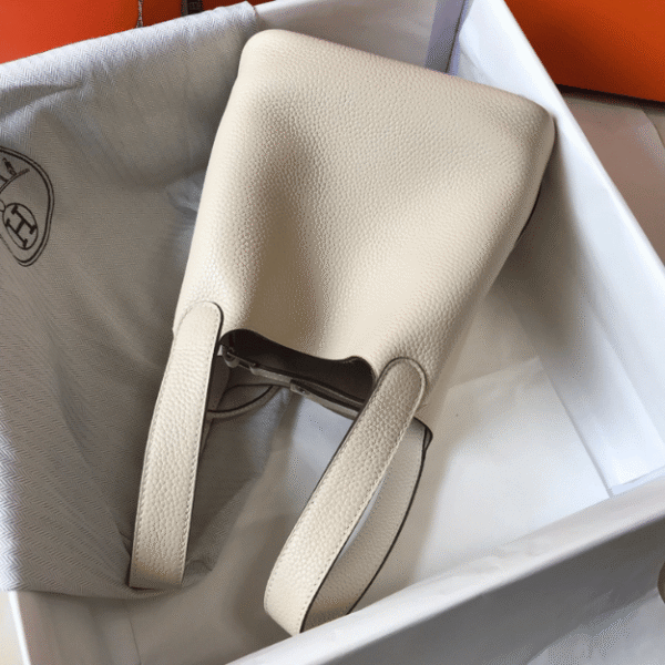 Hermès Picotin Lock Bag Off-White/Cream 7.1 Inches