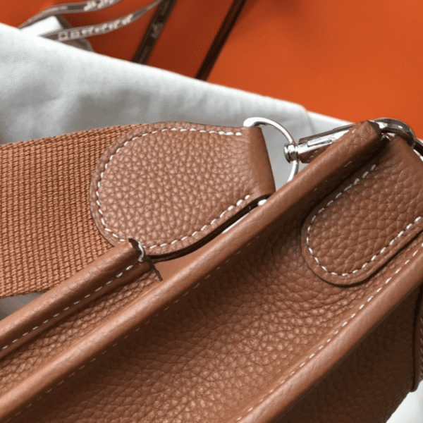 Hermès Evelyne Bag III 29 PM Brown 11 Inches