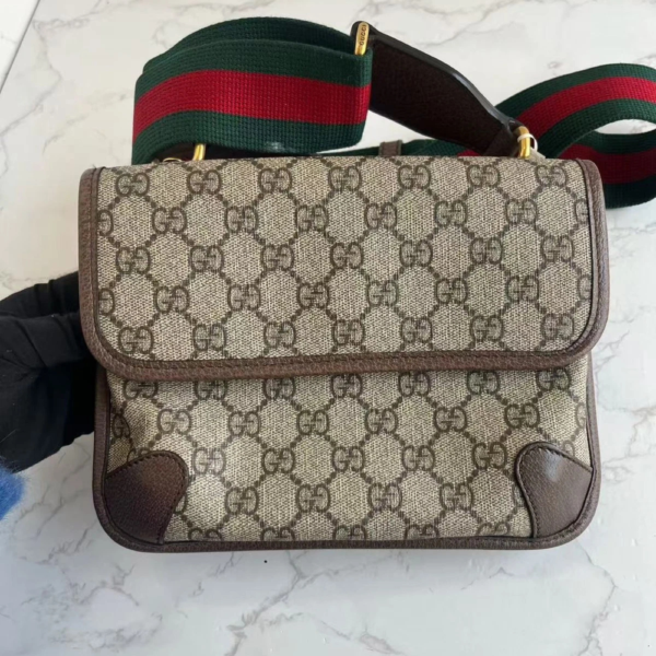 Gucci Neo Vintage GG Supreme Messenger Bag Brown Canvas Leather brown small