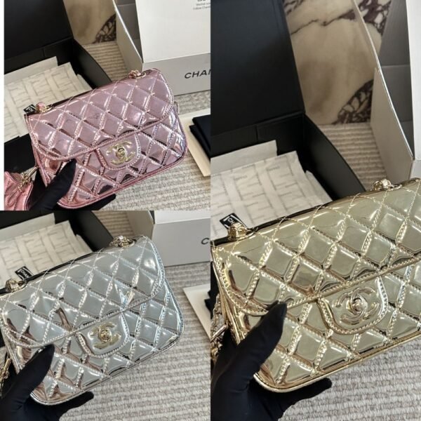 8-21 Chanel Mini Flap Bag Star Coin Purse Silver 9.4 Inches AS4648 B14873 Nt666