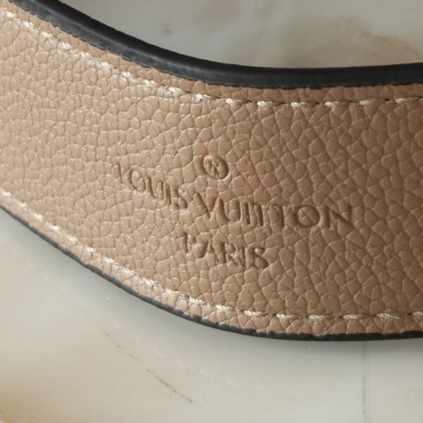 Louis Vuitton Carryall PM Crème Beige 11.4 Inches M47180