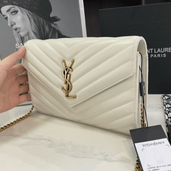 Saint Laurent Envelope Woc White Bag 8.7 Inches 377828BOW019207