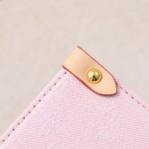 81-1.jpg Louis Vuitton Onthego MM Pink 14.0 Inches M46781