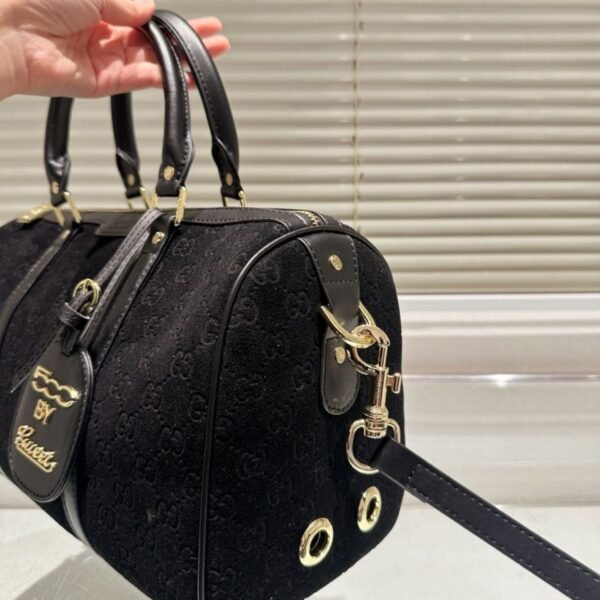 Gucci Small Jumbo GG Canvas Duffle Bag Black 11.8 Inches