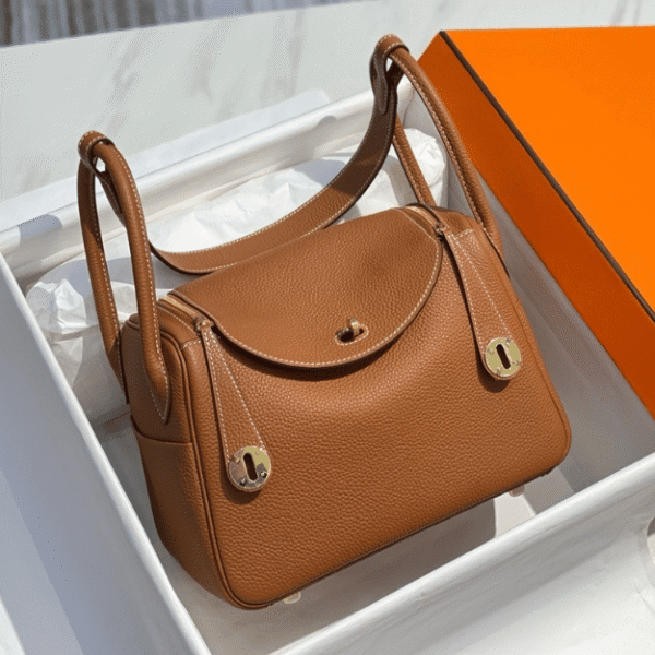 Hermès Lindy 26 Bag Tan/Camel 10.2 Inches