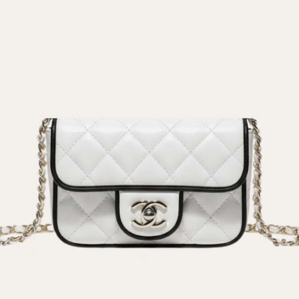 AURCN-BAG1128 Chanel Vintage-Style Flap Bag White 7.1 Inches