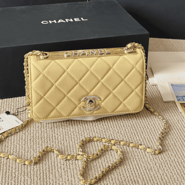 Chanel Trendy Cc Woc (Wallet On Chain) Pastel Yellow 7.5 Inches