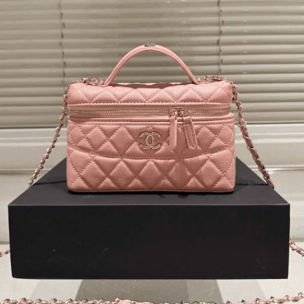 Chanel Vanity With Chain Pastel Pink 7.9 Inches
